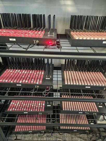 L’US Secret Service démantèle un réseau de 300 serveurs SIM malveillants à New York ...